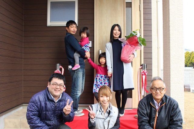 多度津町 M様 吹抜け＋健康＋感性＋モミの木の家